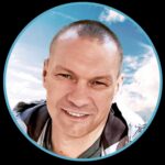 Александр Савенков